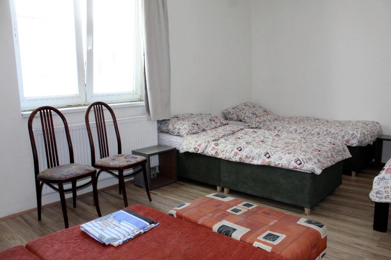 Dusan Apartments Orlová المظهر الخارجي الصورة